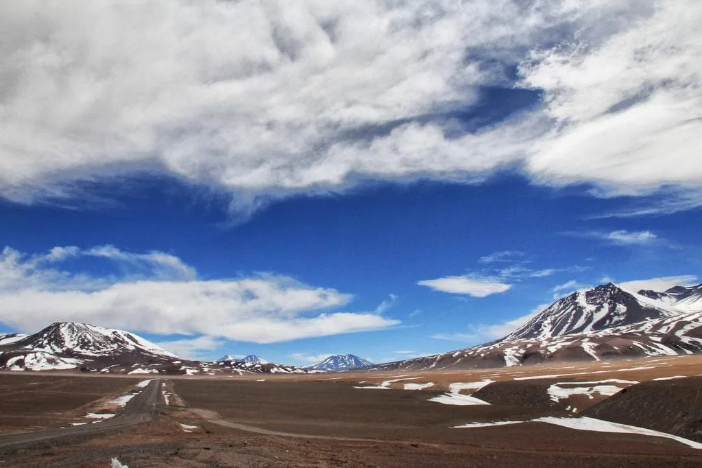 fotografiá panorámica ruta cruce cordillera a Chile por Paso de Jama